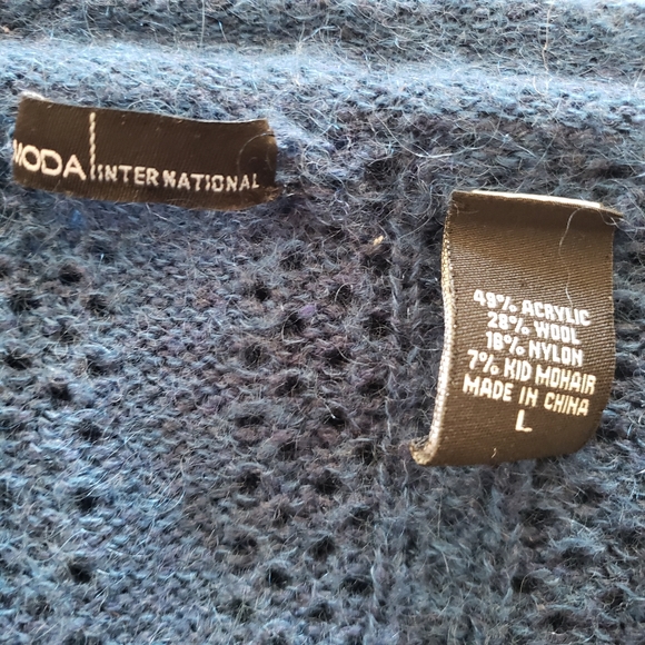 Moda International Cropped Knit Sweater - Picture 7 of 7